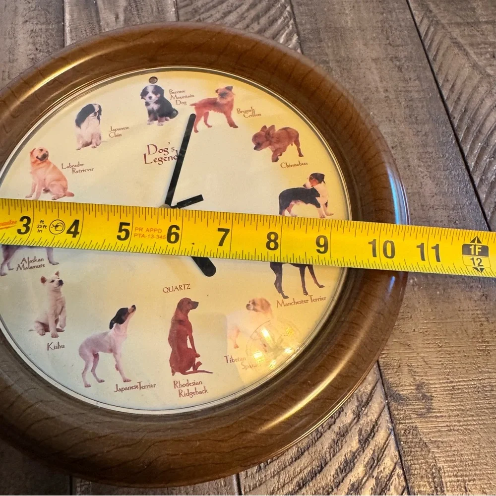 Vintage‎ Quartz Dog's Legend Barking Dog Faux Wood Wall Clock Sound Puppies